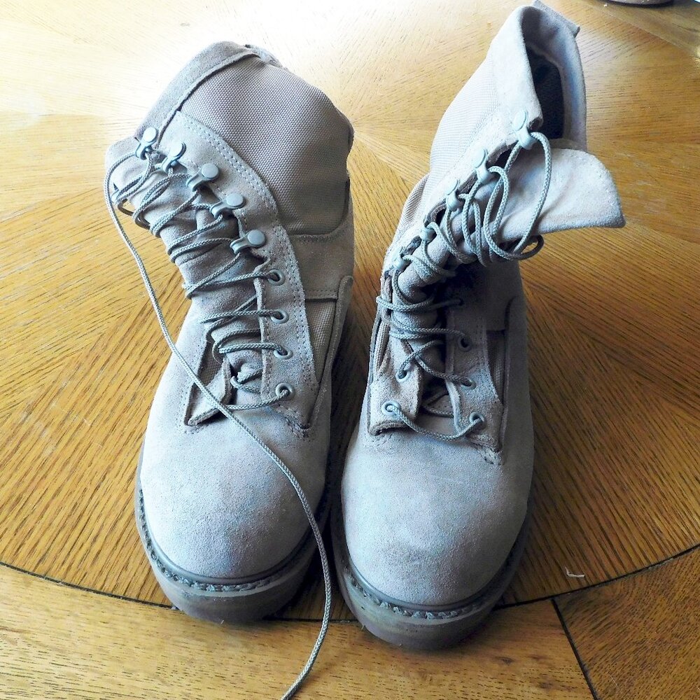 Bates Boots Size 7 Wide Tan US Army Boots
